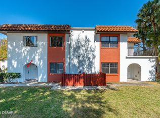 910 Big Tree Rd #203, South Daytona, FL 32119