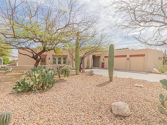 2nd image of 5200 N Sabino Hills Dr