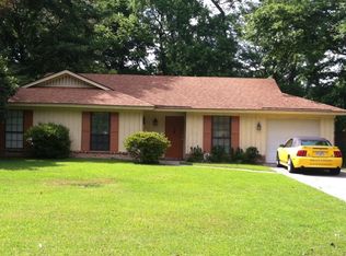 34 Beaver Run Dr, Savannah, GA 31419