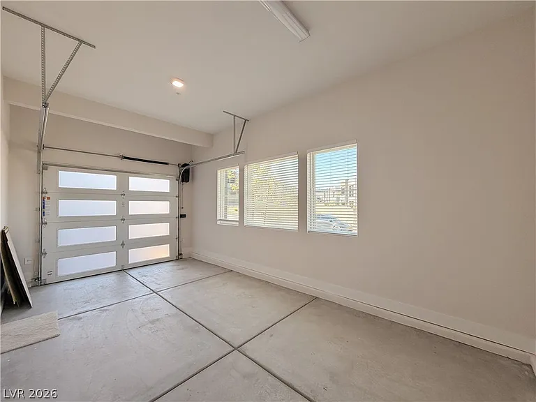 10761 Canyon Bloom Dr — Photo 94