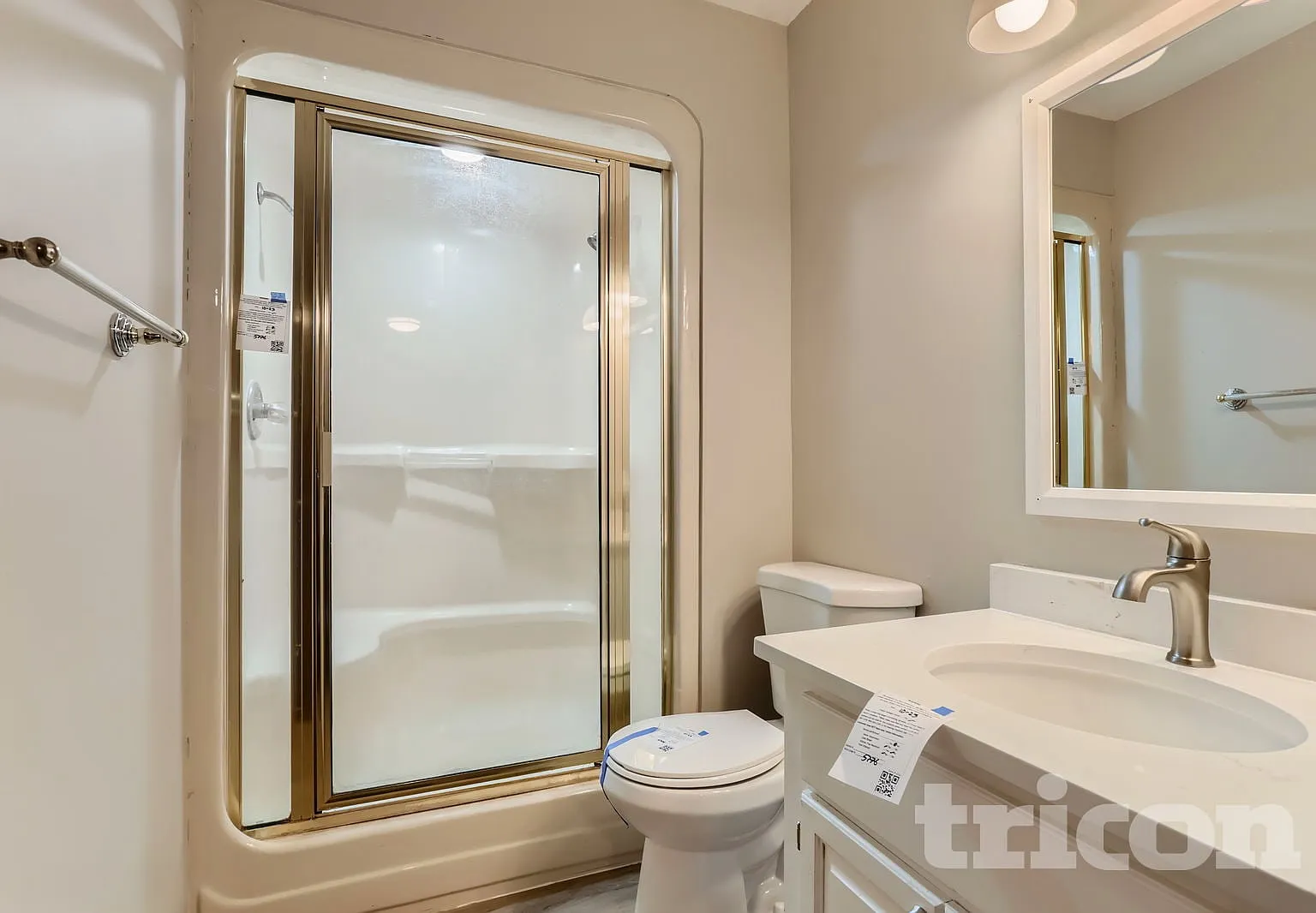 17115 Hemlock Ct Lakeville MN — Photo 4