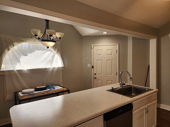 15th image of this home