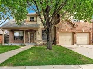 4601 Creekside Dr, Haltom City, TX 76137