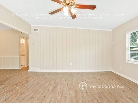5th image of 1726 Diamond Dr