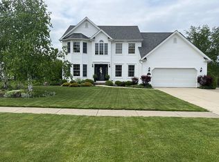 5988 Hewson Rd, Lake View, NY 14085