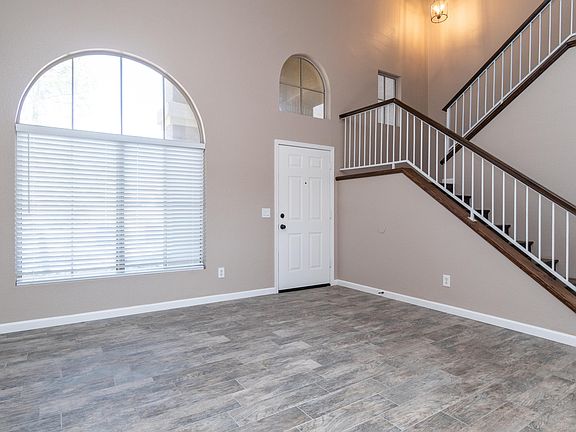 4th image of 14705 W Doll Ct