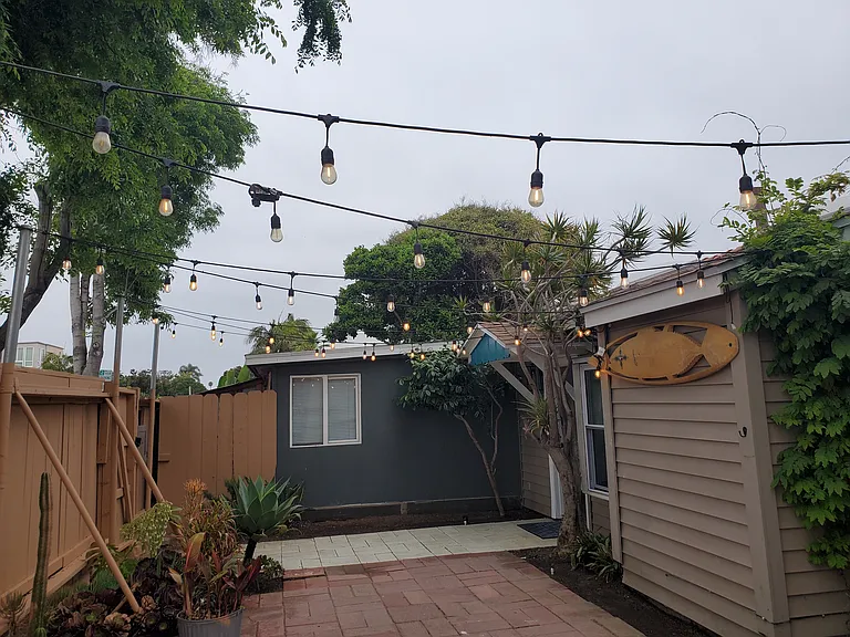 911 Hornblend St — Photo 17