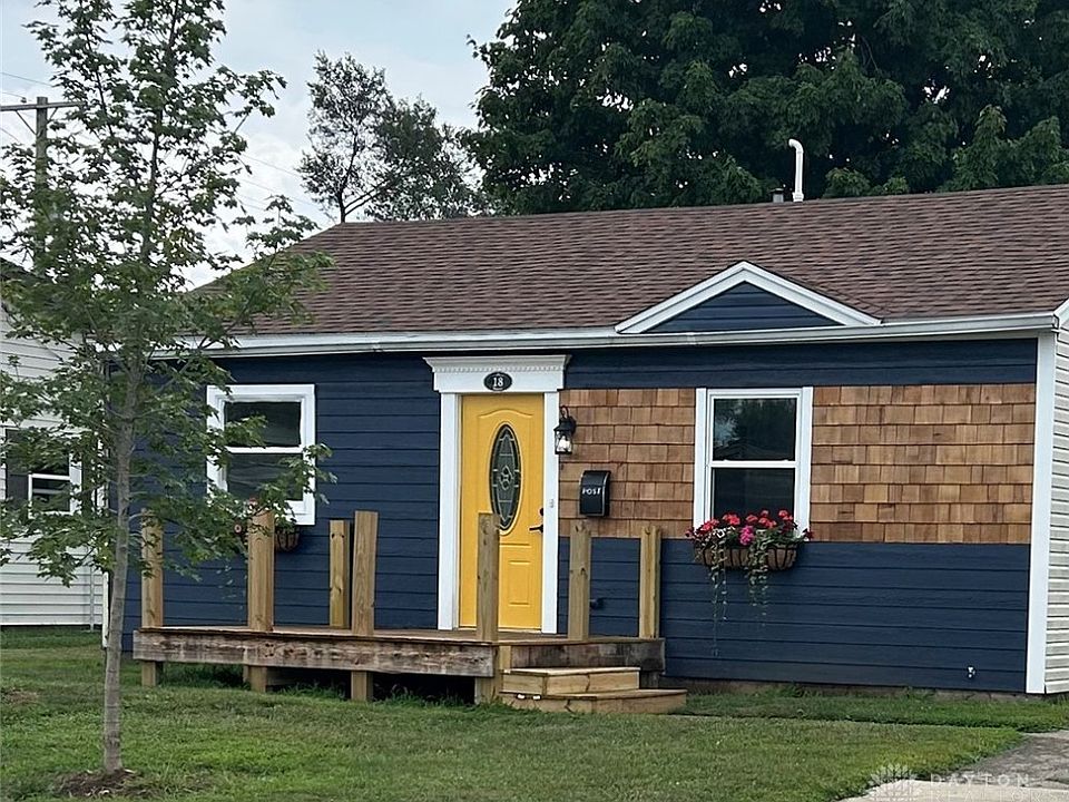 1st image of 18 Hoover Ave