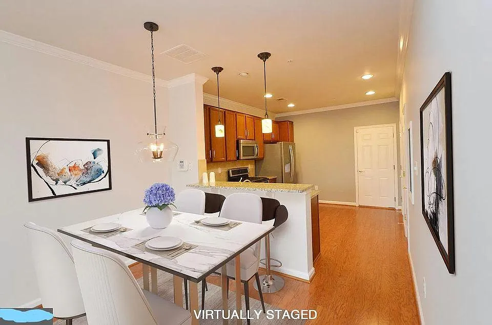 22676 Ferncrest Ter — Photo 2