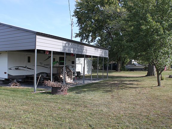 4th image of 11496 Powhatan Path