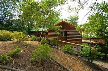 1st image of 466 Higgins Ln