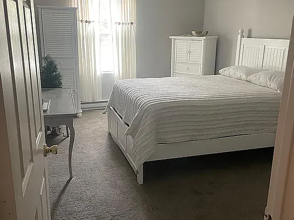 200 Woodlawn Ave #315 — Photo 6