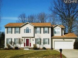 3274 Camden Rue, Cuyahoga Falls, OH 44223