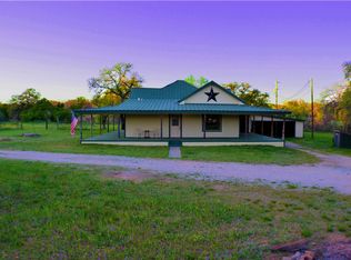 389 County Road 201b, Llano, TX 78643