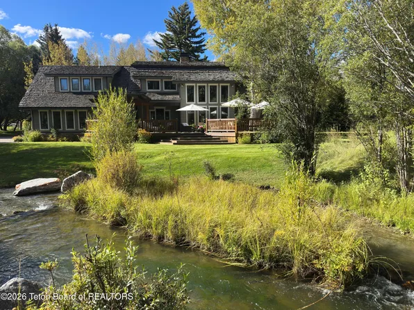 2800 Phlox Rd, Wilson, WY 83014