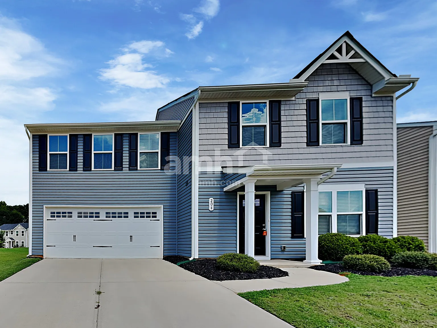 4 bed, 2.5 bath, 1680 sqft, $2,120 — Photo 1