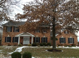 346 Woodmere Dr, Saint Charles, MO 63303