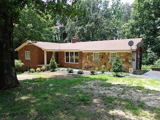 1st image of 859 Cedar Dr