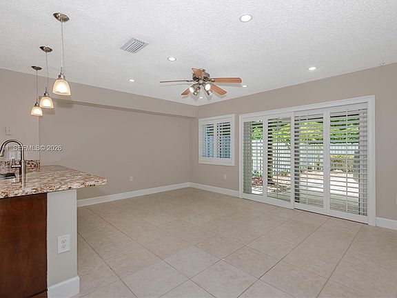5th image of 1397 Harbour Side Dr