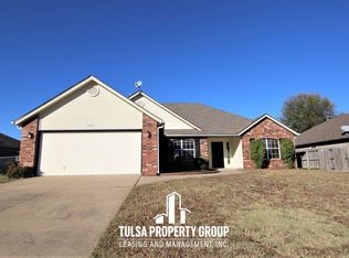 11001 E 95th St N, Owasso, OK 74055