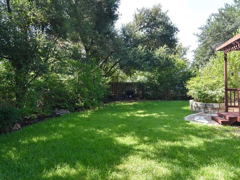 15001 Calaveras Dr — Photo 46