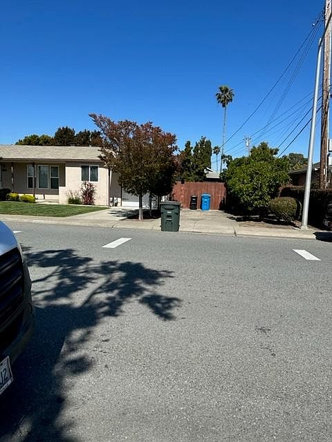 1st image of 3813 Orinda Dr