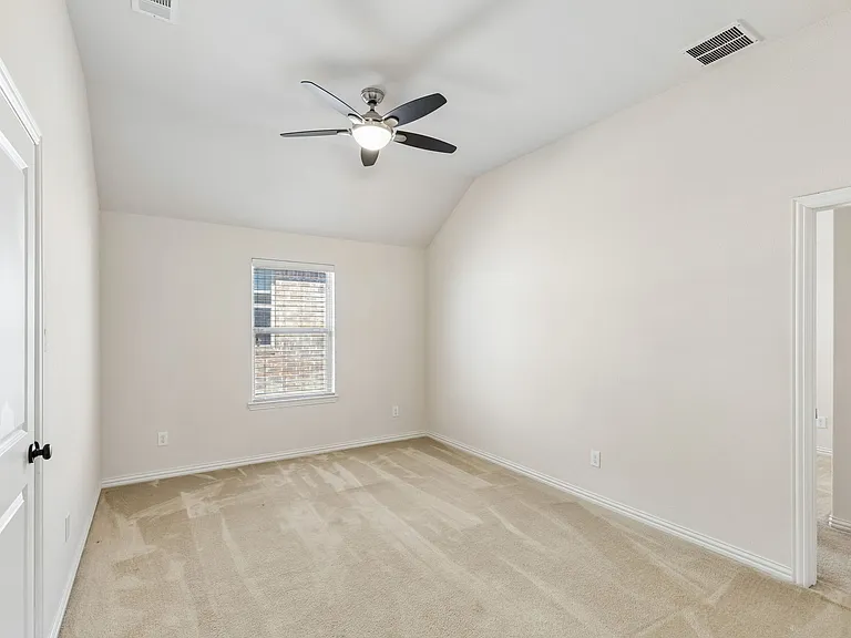 408 Vine St — Photo 22