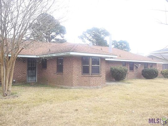2nd image of 2527 N Central Ave