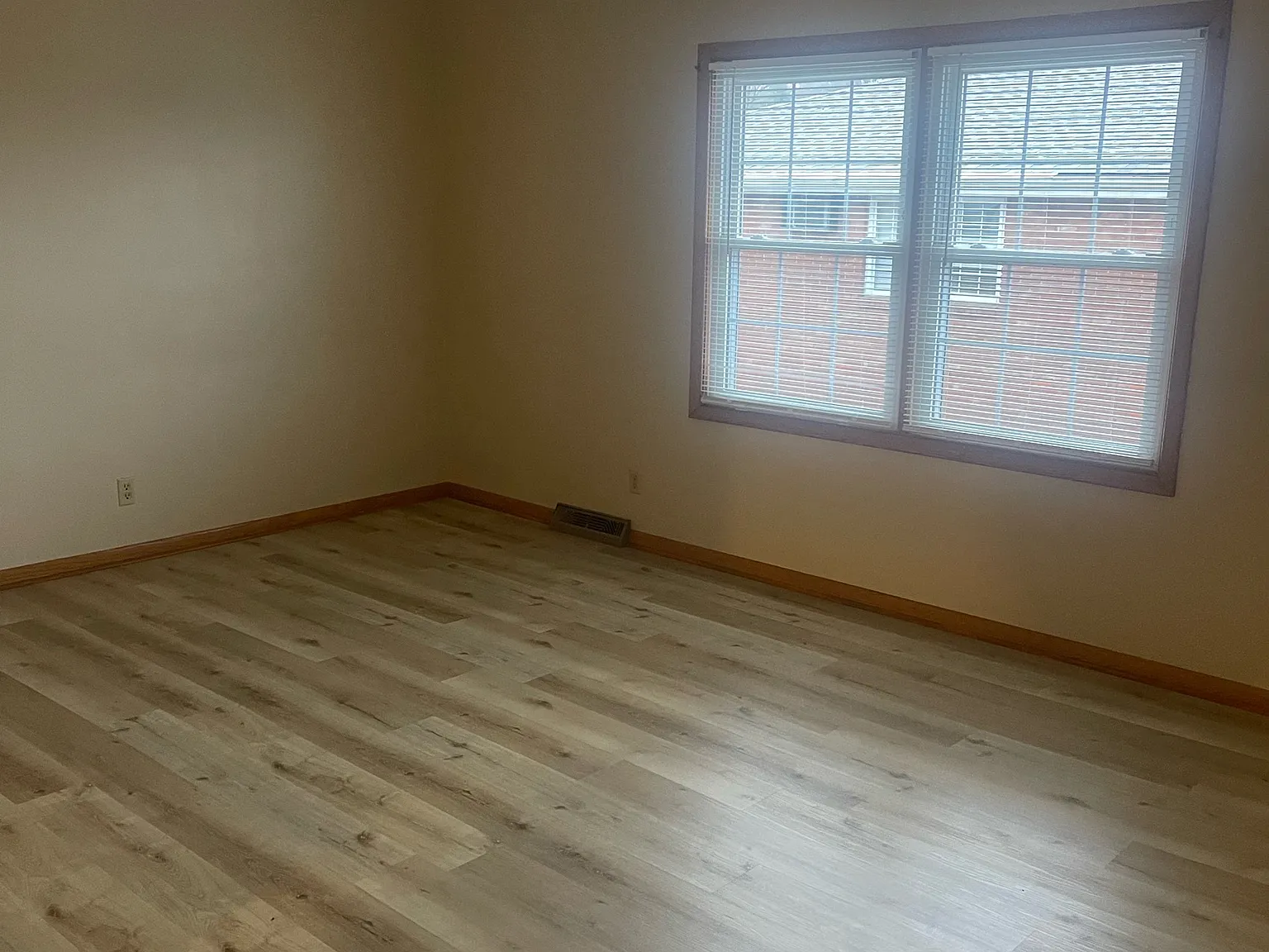 1318 Stevenson Road — Photo 1