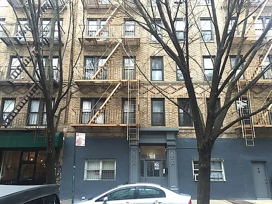 Rented by Friedman Roth Realty | media 23