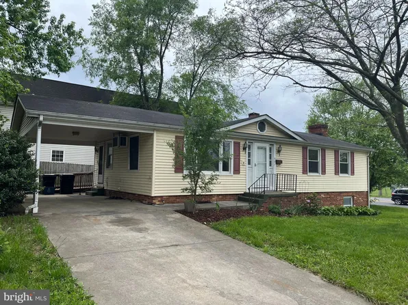 601 Grove St, Winchester, VA 22601