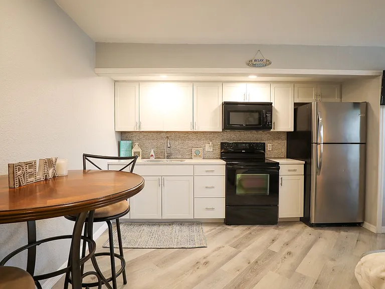 17620 Lee Ave — Photo 37