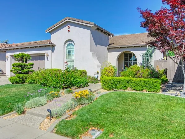 5801 Palmera Ln, Sacramento, CA 95835