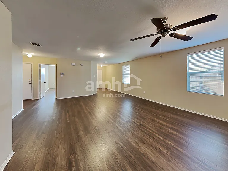 8427 Cotton Valley Ln — Photo 6