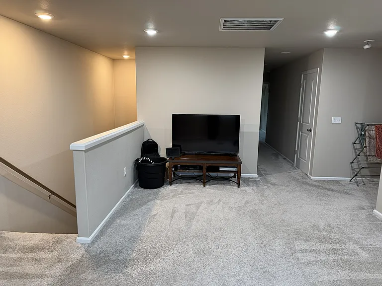 8444 39th St NE — Photo 33