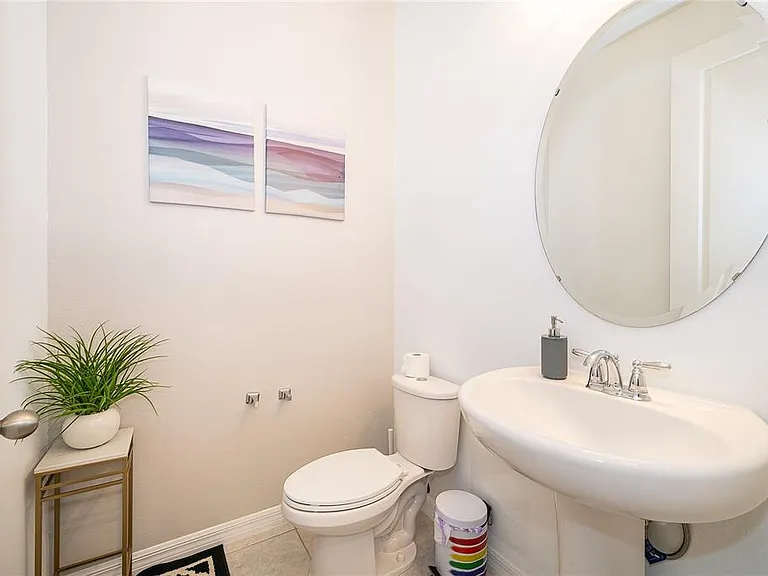 1013 Plantation Ln — Photo 14
