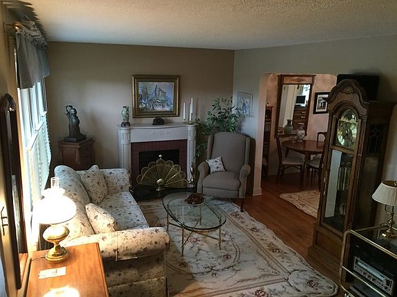 5th image of 3735 Oak Park Ave