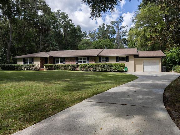 3rd image of 450 NW 58th St