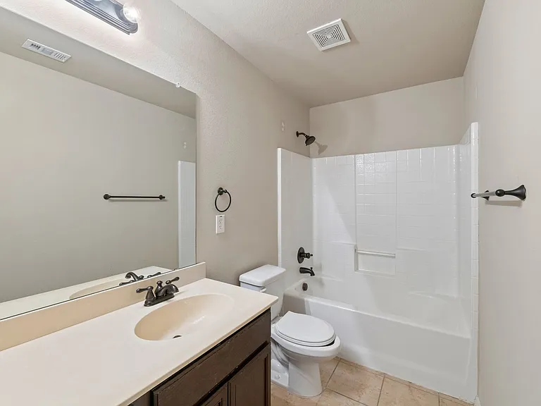 339 Orbit Dr — Photo 10