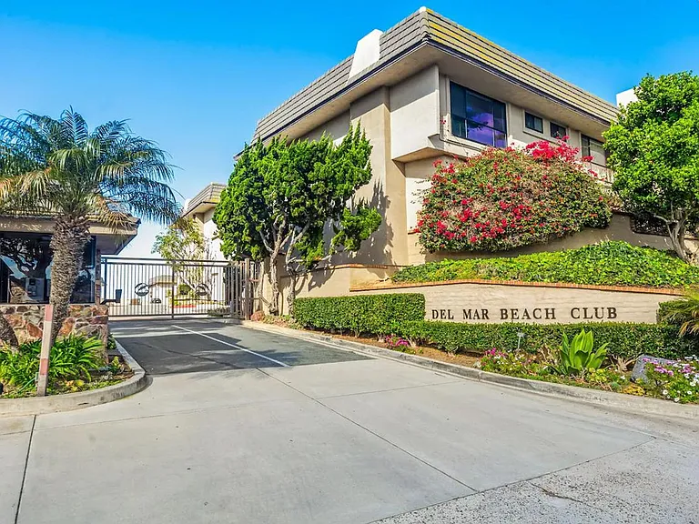 150 S Shore Dr #ID1255608P — Photo 10