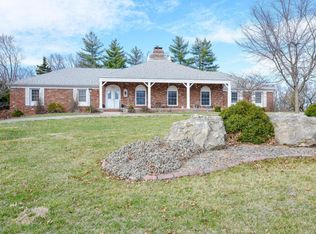 2504 E Schellridge Rd, Jefferson City, MO 65109