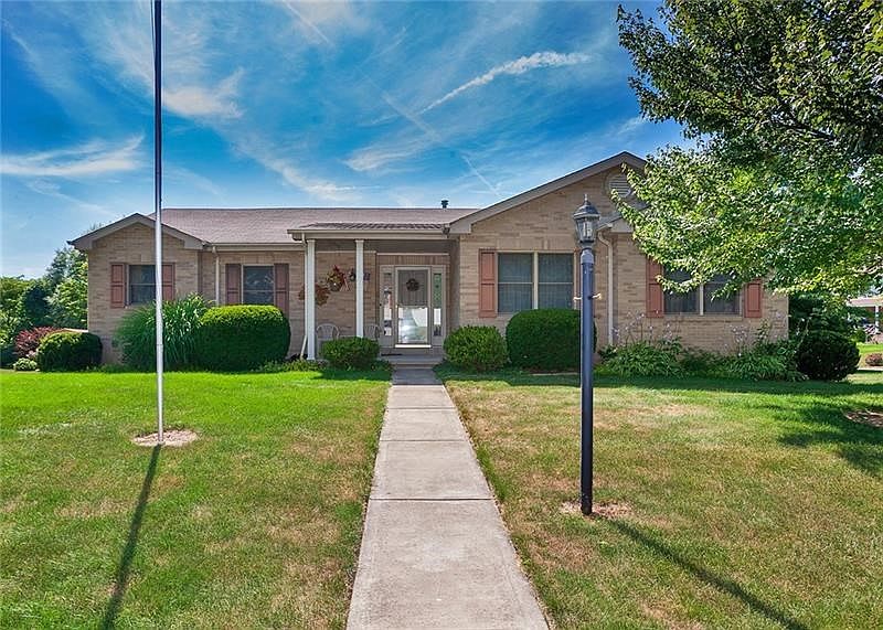 356 Dogwood Drive is situated on a corner lot in the Apple Hill Neighborhood and offers ample living space with a spacious open 