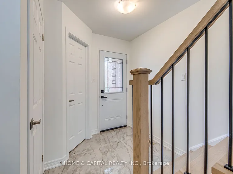1210 Leewood Dr — Photo 4