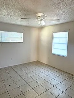 2389 Giovanni Ave — Photo 5