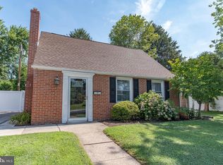 1989 Clearview Ave, Norristown, PA 19403