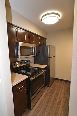 3rd image of 4517 Hammersley Rd #108