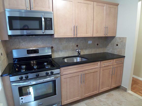 2nd image of 277 E 207th St APT 2G