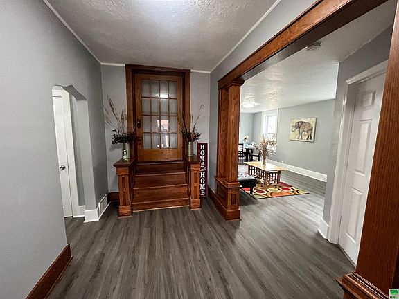 5th image of 1606 Rebecca St