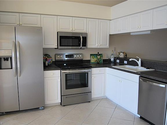 4th image of 26700 Rosewood Pointe Dr Unit 205