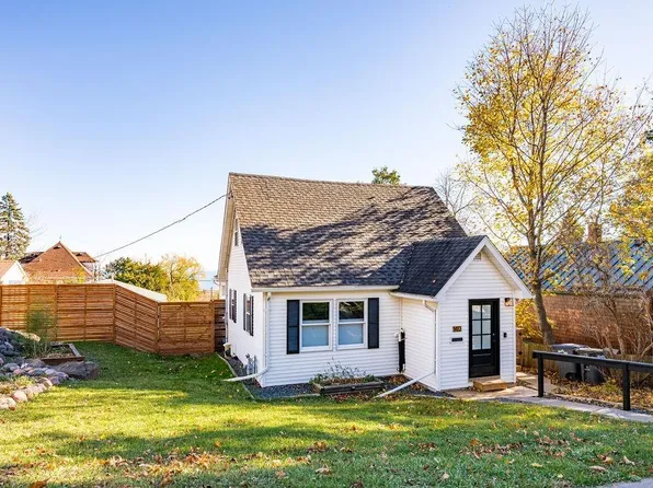 1412 N 7th Ave E, Duluth, MN 55805